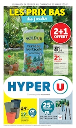 Offre Plantes dans le catalogue Hyper U du moment à la page 1
