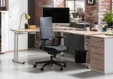 Aktuelle Bürostuhl Angebote bei Möbel Fischer in Fürth Aktuelles Nowy Styl Design-Bürodrehstuhl Altum Schwarz Angebot bei Möbel Fischer in Fürth ab 499,00 €