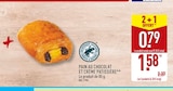Pain au chocolat et crème patissière - Aldi Pain au chocolat et crème patissière à 1,58 € dans le catalogue Aldi