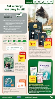 Lachs im Fressnapf Prospekt "Mehr einpacken, weniger ausgeben!" mit 28 Seiten (Reutlingen)