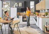 Kompakte EINBAUKÜCHE Angebote bei Höffner Seevetal für 2.590,00 €