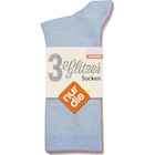 Socken im dm-drogerie markt Prospekt Socken mit Ripp-Struktur & Glitzer rosa + blau + weiß Gr. 39-42 von nur die im aktuellen dm-drogerie markt Prospekt für 9,95 €
