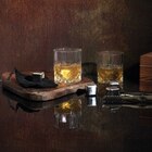 Coffret whisky Gentleman en promo chez Maxi Bazar Bagneux à 19,99 €