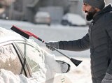 Schneebesen mit Eiskratzer von  im aktuellen Hagebaumarkt Prospekt für 6,99 €
