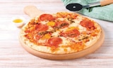Pizza chorizo poivrons ou 4 fromages ou jambon speck mozzarella ou chèvre cendrée tomates - Super U à Dijon Pizza chorizo poivrons ou 4 fromages ou jambon speck mozzarella ou chèvre cendrée tomates en promo chez Super U Dijon à 3,75 €