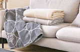 Wohndecke „Signet“ Angebot im Segmüller Prospekt Wohndecke „Signet“ im Segmüller Prospekt zum Preis von 59,99 €