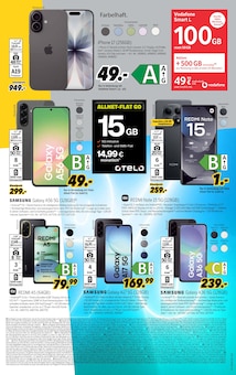 Smartphone im MEDIMAX Prospekt "JETZT COOL SHOPPEN IM WINTERSCHLUSSVERKAUF" mit 8 Seiten (Mönchengladbach)