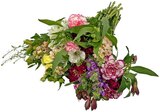 Aktuelles Blumenstrauß »Charm« Angebot bei REWE in Nürnberg ab 9,99 €