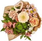 Aktuelles Blumenstrauß "My Little Love" Angebot bei REWE in Oberhausen ab 8,99 €