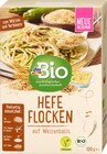 Hefeflocken auf Weizenbasis von dmBio im aktuellen dm-drogerie markt Prospekt für 3,45 €