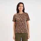 La Halle Fougères - Promo T-shirt coton col rond manches courtes ficelle femme Promo T-shirt coton col rond manches courtes ficelle femme à 4,19 € dans le catalogue La Halle à Fougères
