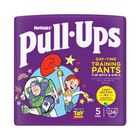 Culottes d'apprentissage Pull-Ups - HUGGIES en promo chez Carrefour Market Culottes d'apprentissage Pull-Ups - HUGGIES dans le catalogue Carrefour Market