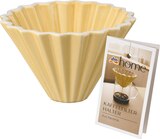 Kaffeefilterhalter aus Keramik, gelb (11,5x8 cm) im dm-drogerie markt Prospekt Kaffeefilterhalter aus Keramik, gelb (11,5x8 cm) von dm home im aktuellen dm-drogerie markt Prospekt für 3,95 €
