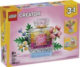 Parfümflasche mit Blumen von Lego für 19,99 € bei Rossmann im Angebot Parfümflasche mit Blumen von Lego im aktuellen Rossmann Prospekt