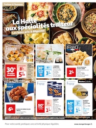 Offre Houmous dans le catalogue Auchan Hypermarché du moment à la page 20