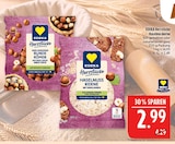 Haselnusskerne Runde Römer im Angebot bei Marktkauf in Nürnberg Haselnusskerne Runde Römer Angebote von EDEKA Herzstücke bei Marktkauf Nürnberg für 2,99 €