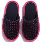 Pantoufle enfant - TEX BASIC en promo chez Carrefour Pantoufle enfant - TEX BASIC dans le catalogue Carrefour