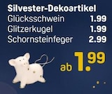 Gluecksbringer im Rossmann Prospekt Glücksschwein von Ideenwelt im aktuellen Rossmann Prospekt für 1,99 €