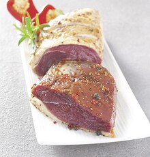 Magret de canard extra tendre à la fleur de sel et aux herbes de Provence - Géant Casino à Épinay-sur-Seine Magret de canard extra tendre à la fleur de sel et aux herbes de Provence en promo chez Géant Casino Épinay-sur-Seine à 11,95 €