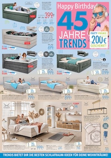 Boxspringbett im Trends Prospekt "45 Jahre Trends …und Du bekommst die Geschenke" mit 8 Seiten (Bochum)