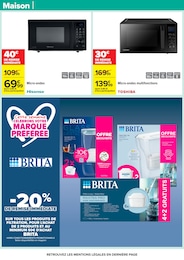 Offre Micro-Ondes dans le catalogue Carrefour du moment à la page 64