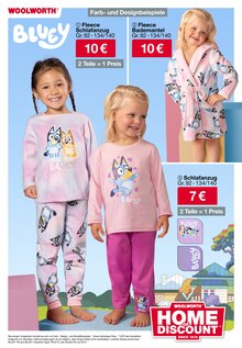 Bademantel im Woolworth Prospekt "Aktuelle Angebote" mit 58 Seiten (Koblenz)