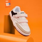 Promo Baskets basses à scratchs bout rond blanc garçon à 10,00 € dans le catalogue La Halle à Nevers