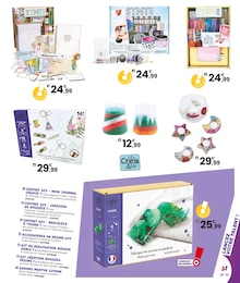 Offre Cahier dans le catalogue JouéClub du moment à la page 35