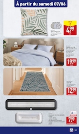 Housse De Couette Angebote im Prospekt "ARRIVAGES ORIENTAUX À PRIX DISCOUNT" von Aldi auf Seite 45