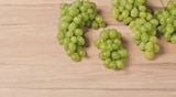 Bio-Weintrauben hell, kernlos Angebote von demeter bei tegut Mainz für 2,99 €