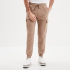Pantalon jogging cargo molleton taupe homme en promo chez La Halle Pantalon jogging cargo molleton taupe homme dans le catalogue La Halle