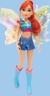 Poupée ailes lumineuses 26 cm - Winx à 19,42 € dans le catalogue Intermarché Hyper
