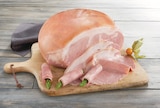 Promo Jambon cuit le charcutier avec couenne à 17,40 € dans le catalogue Intermarché Super à Lorgues