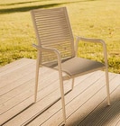 Stapelstuhl von Niehoff Sitzmöbel im aktuellen Möbel Inhofer Prospekt