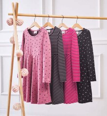Kleid bei Ernstings family in Monheim Kleid im Angebot bei Ernstings family Monheim für 9,99 €