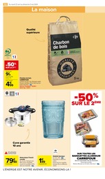 Offre Charbon De Bois dans le catalogue Carrefour Market du moment à la page 63