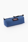 Trousse Benchmark 21cm en promo à 8,99 € chez Monoprix Margaret Trousse Benchmark 21cm dans le catalogue Monoprix Margaret