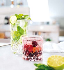 Glas-Serie „Noblesse“ bei porta Möbel in Rodgau Glas-Serie „Noblesse“ im Angebot bei porta Möbel Rodgau für 2,95 €