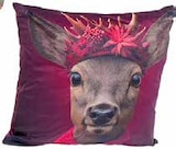 hofmeister Bietigheim-Bissingen - Dekokissen „hirsch“ Angebot im Prospekt Dekokissen „hirsch“ bei hofmeister im Bietigheim-Bissingen Prospekt für 8,99 €