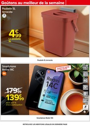 Offre Smartphone dans le catalogue Carrefour du moment à la page 62