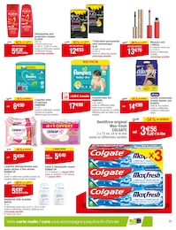 Offre Pampers dans le catalogue Carrefour du moment à la page 31