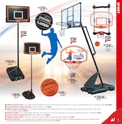 Promos Ballon Basket dans le catalogue "TOUS RÉUNIS POUR PROFITER DU PRINTEMPS" de JouéClub à la page 7