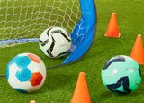 Fußball im Angebot bei Woolworth in Göttingen Fußball Angebote bei Woolworth Göttingen für 8,00 €