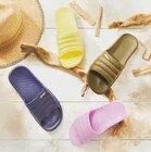 Mules piscine adulte - Hyper U à Thiais Mules piscine adulte en promo chez Hyper U Thiais à 7,90 €