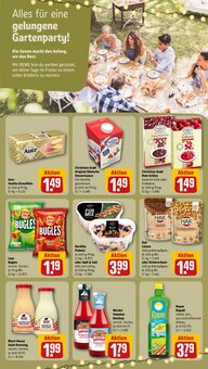 Erdbeeren im REWE Prospekt "Dein Markt" mit 34 Seiten (Hildesheim)