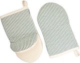 Ofenhandschuhe Streifen-Design für 4,99 € bei Rossmann im Angebot Ofenhandschuhe Streifen-Design im aktuellen Rossmann Prospekt