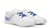 Fußball Hallenschuhe Kinder Futsal mit Klettverschluss - 100 weiß von Kipsta für 14,99 € bei Decathlon im Angebot Fußball Hallenschuhe Kinder Futsal mit Klettverschluss - 100 weiß von Kipsta im aktuellen Decathlon Prospekt