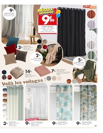 Offre Plaid Polaire dans le catalogue La Foir’Fouille du moment à la page 15