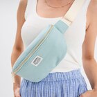 Sac banane bandoulière en toile canvas vert pastel femme en promo chez La Halle Villeneuve-d'Ascq à 10,00 €