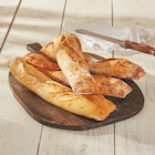Baguette rustique en promo chez Carrefour Villejuif à 2,97 €